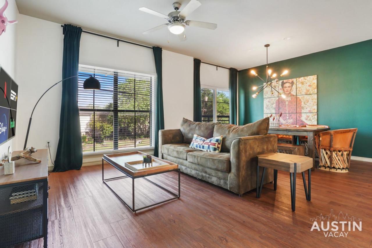 Apartamento Stylish 4Br With Smart Tv And Free Garage Parking Austin Exterior foto