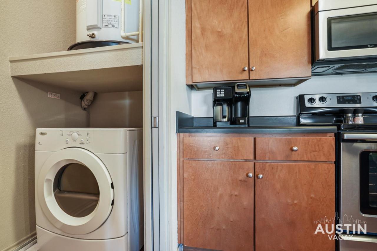 Apartamento Stylish 4Br With Smart Tv And Free Garage Parking Austin Exterior foto